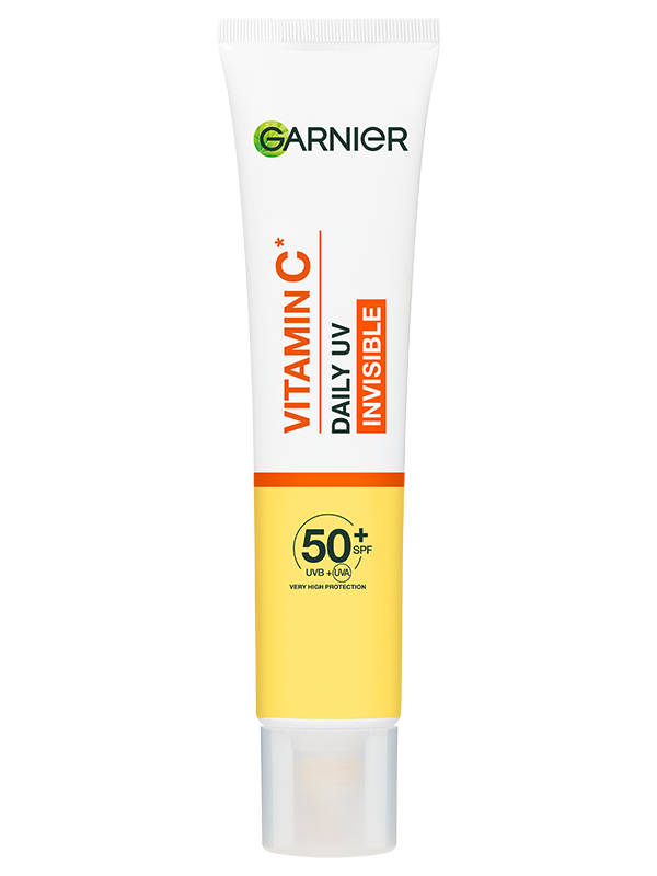 Skin Naturals Vitamin C denní rozjasňující UV fluid SPF 50+ invisible